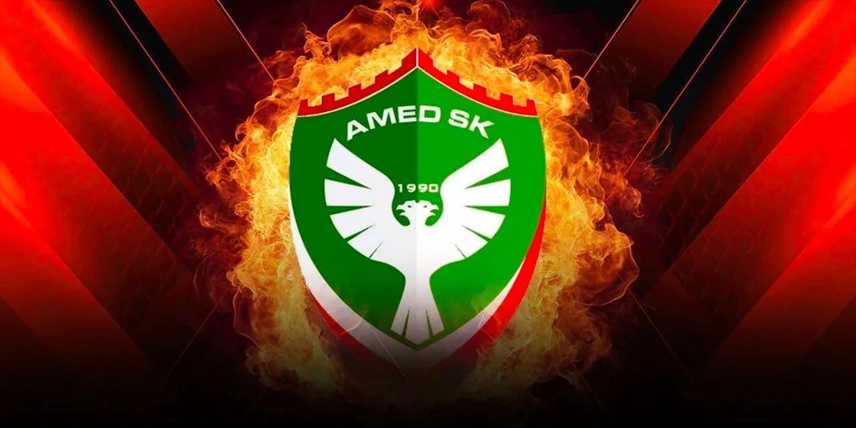 SelamiOzyasar's tweet photo. Şampiyon Amedspor.#Amedspor #superlig https://t.co/ZO9PsMuyX2