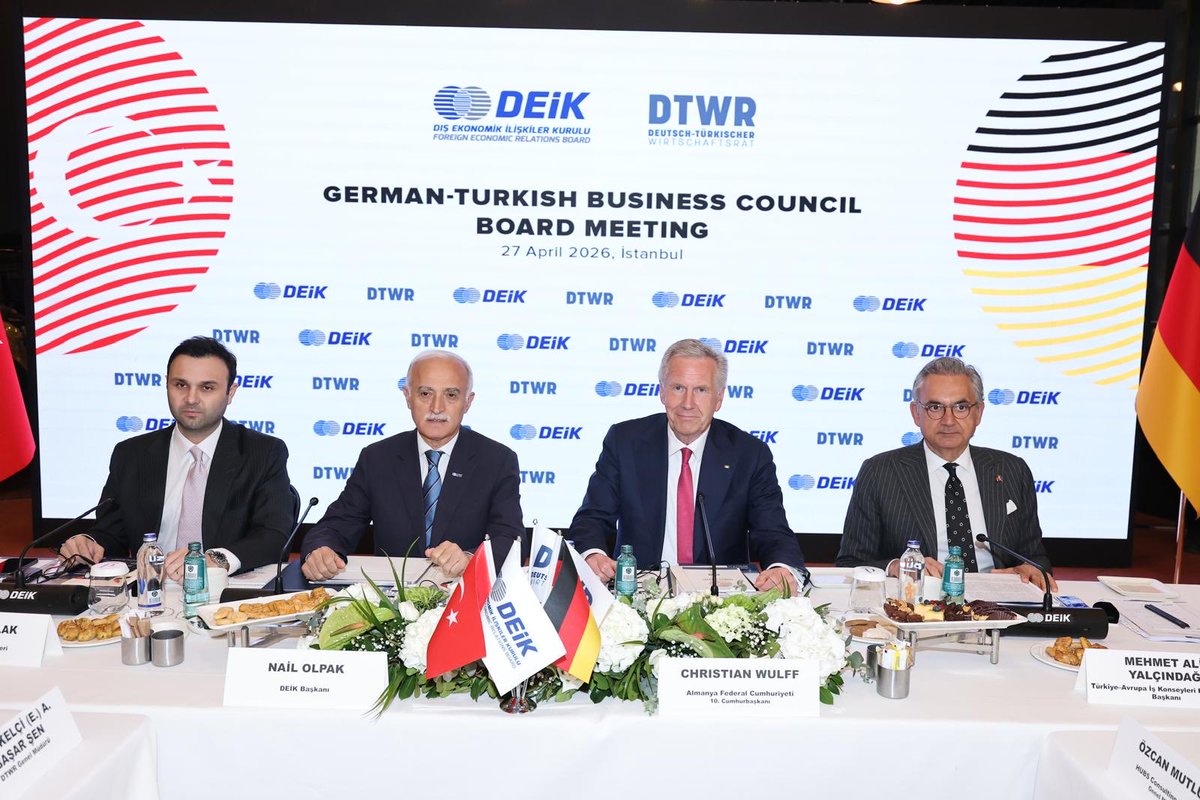 OezcanMutlu's tweet photo. It was an honor&amp;privilege participating this outstanding German–Turkish business event in Istanbul and contributing to its success. Bilateral trade between Germany&amp;Turkey has reached impressive €55 billion, underscoring the resilience&amp;strategic relevance of this partnership!🇩🇪🇹🇷 https://t.co/2RIv7NSc5Z