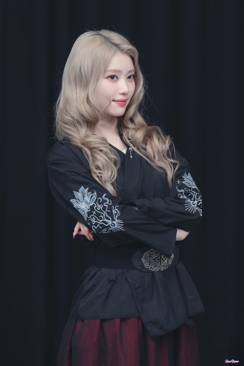 라임라임 tweet media