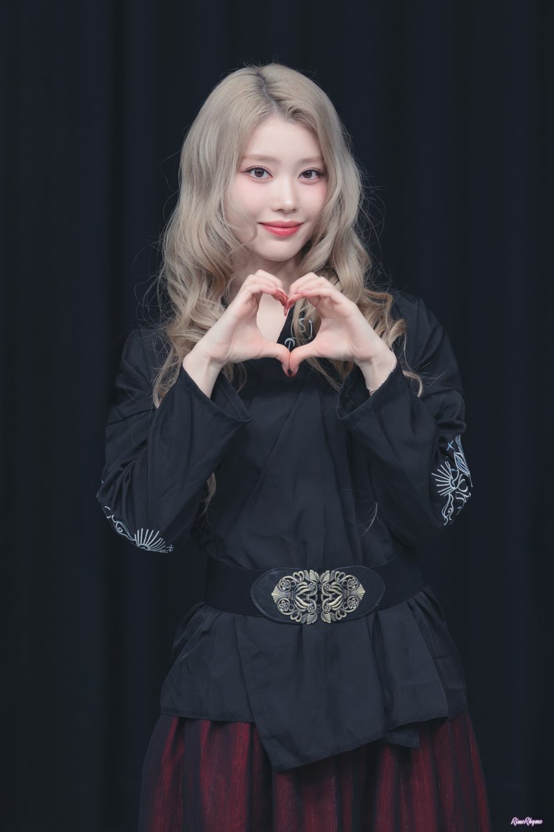 라임라임 tweet media
