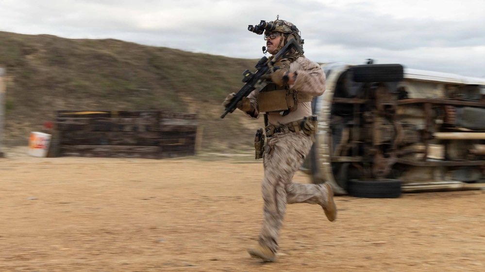 The24MEU tweet picture