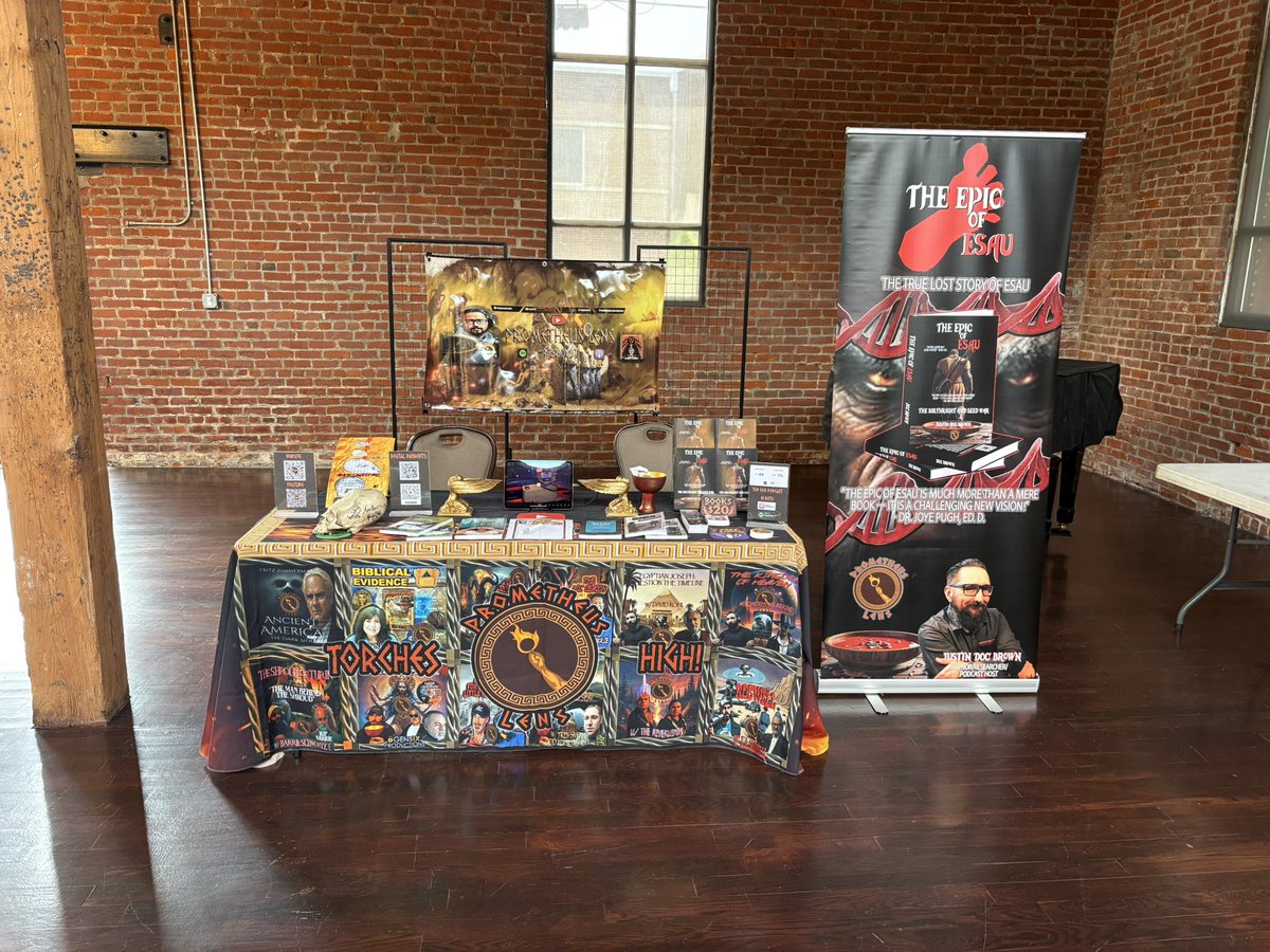 Prometheus_Lens's tweet image. Come out if you around Owensboro, Ky!! I’m at FaithFluence with a table! #Influencer #Christian #Conference