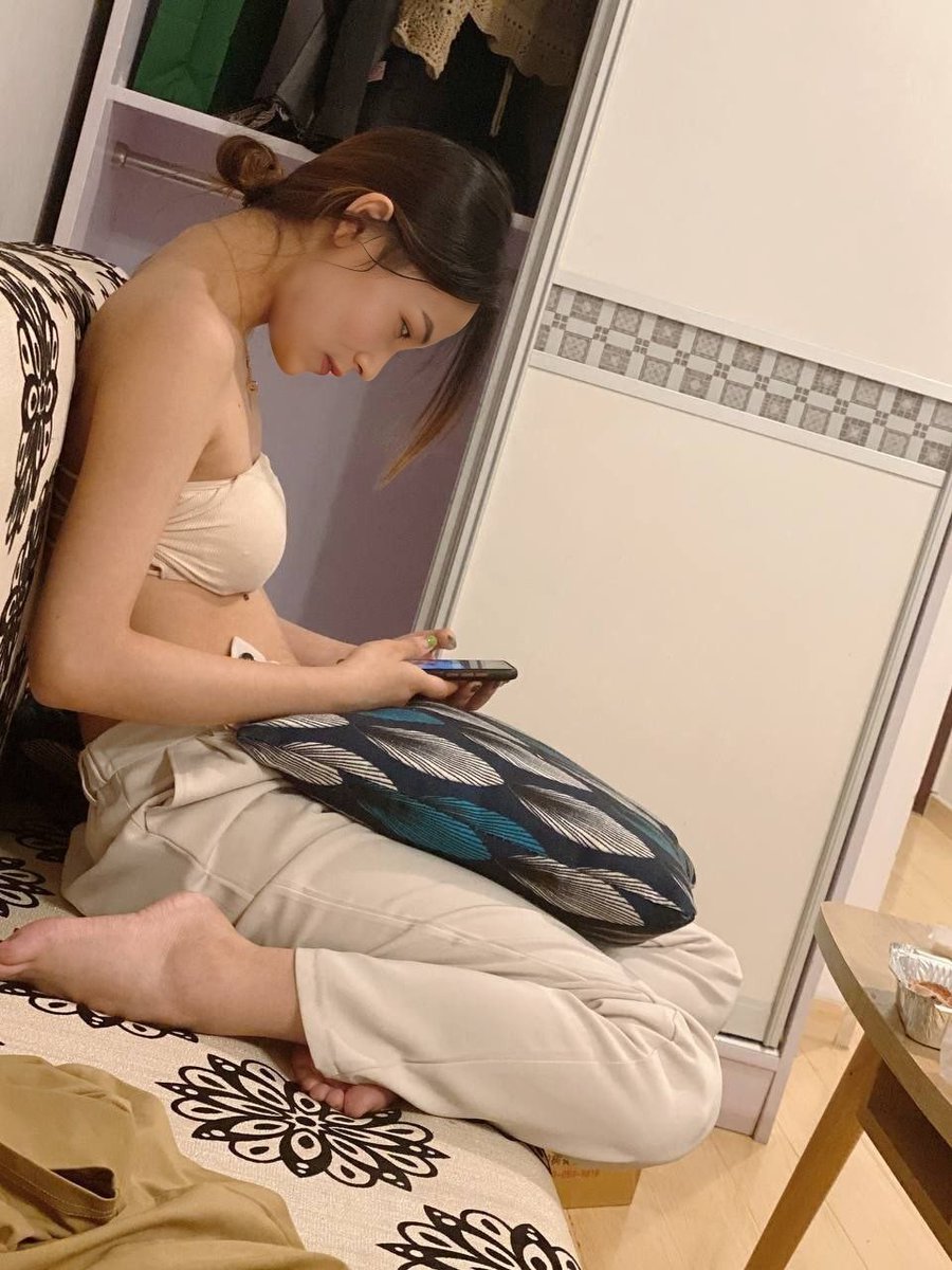 小白 tweet media