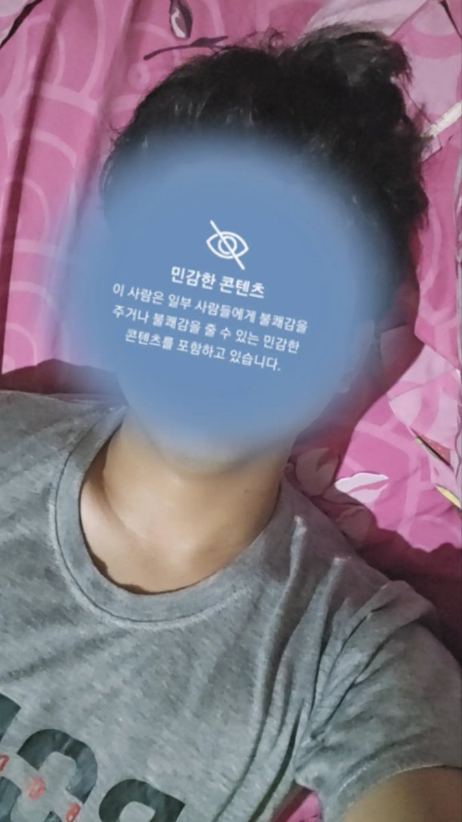 xzb tweet media