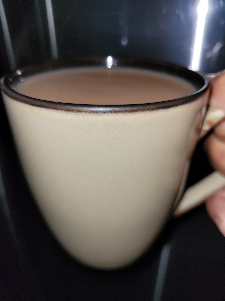 cellswordrin's tweet image. Tea Time 🎵 Royal milk tea with honey and lunch. #TeaTime #relax #relaxing #GoodAfternoon #GoodVibes #StayPositive #HaveABrightDay 🫖💕