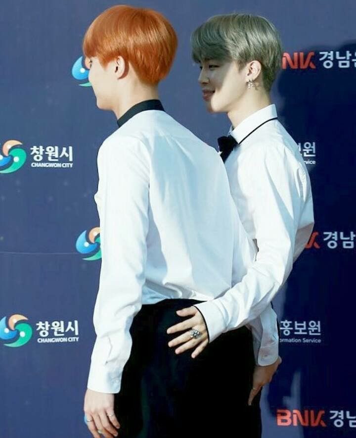 jihope tweet media
