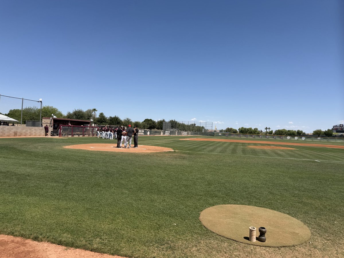 DeanAzdean06's tweet photo. First Round @AZPreps365 6A Baseball Playoffs @HuskyAthletics1 and @LHSAthletics22 looking to stay hot. Beautiful playoff day, LET’S Play Two. @AZPreps365Jose @azc_obert @KevinMcCabe987 @Sports360AZ @CUSDAthletics https://t.co/Up7X1IGFJ5