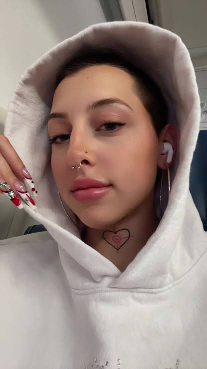 sandr96444's tweet image. I’m alone I need you by my side 😔🥹💕#you #love