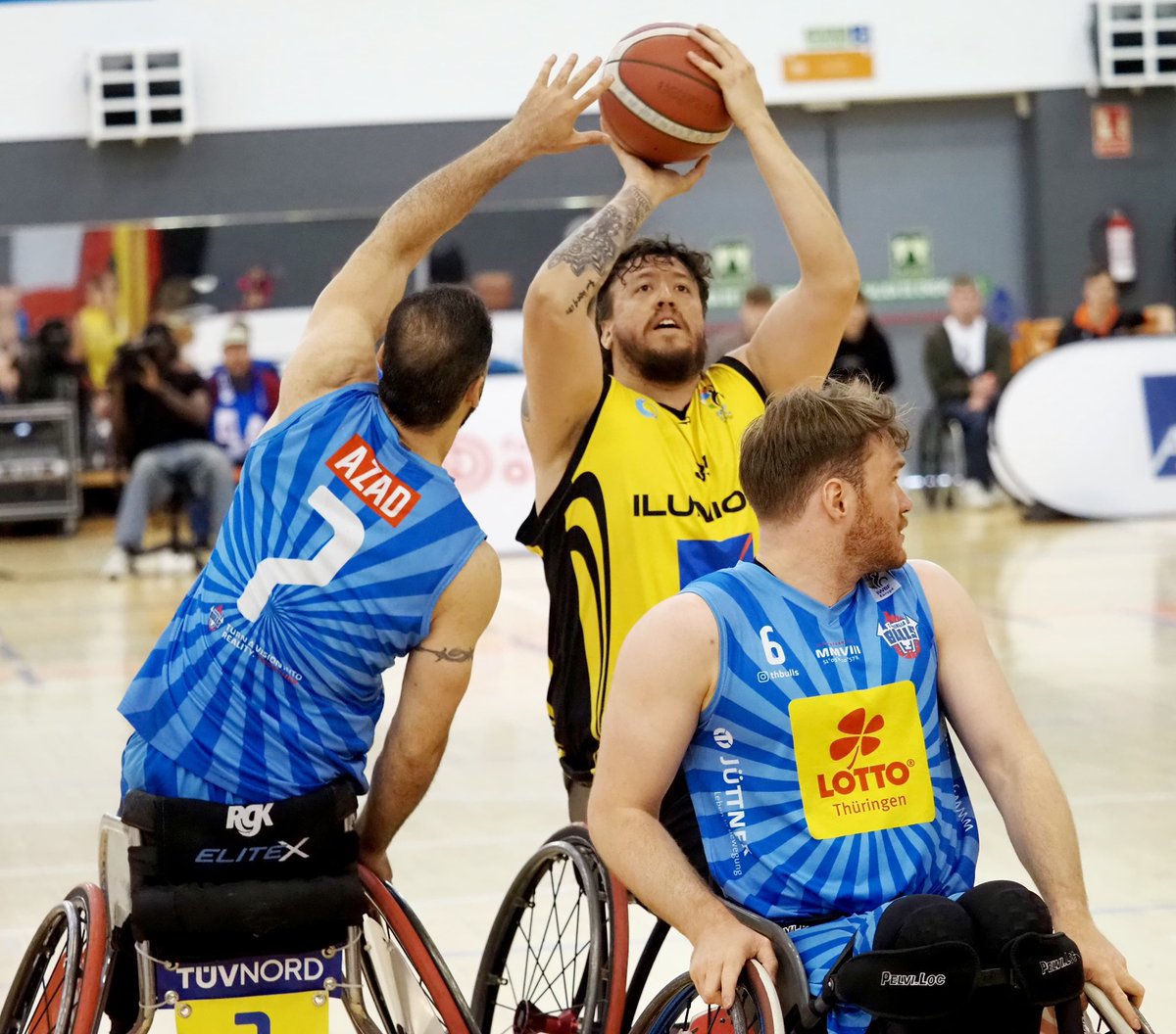 FEDEDDF's tweet image. 🏆 ¡CAMPEONES DE EUROPA! 🇪🇺

El @cd_Ilunion conquista la Champions Cup y se corona como el mejor equipo de Europa tras una final espectacular frente a @RSBbulls (85 - 72)

Un triunfo que es ejemplo de trabajo, talento y ambición 👏🏻

¡ENHORABUENA, CAMPEONES! ✨

#ChampionsCup #BSR