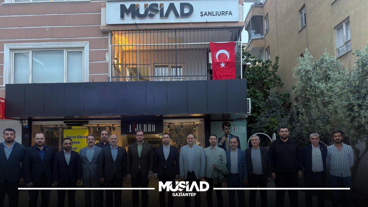 MUSIADGaziantep's tweet photo. Teşkilat Komisyonumuz tarafından planlanan şube ziyaretlerimiz kapsamında MÜSİAD Şanlıurfa Şubemizi ziyaret ettik.

Gerçekleştirdiğimiz bu ziyarette, şubemizin mevcut faaliyetleri, hedefleri ve yürütülen projeler üzerine kapsamlı istişarelerde bulunarak karşılıklı fikir alışverişi yaptık; şube ilişkilerimizin daha da güçlendirilmesine yönelik değerlendirmelerde bulunduk.

Şube Başkanımız Sayın Salih Demirkol’a ve kıymetli yönetim kurulu üyelerine misafirperverlikleri ve samimi ev sahiplikleri için teşekkür ederiz.

@BurhanOzdemirTR
@MUSIAD
@OzdurduFurkan
