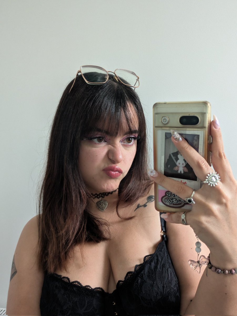 ⋆˚₊ 𖤓☽˚.⋆ 𝓢𝓸𝓵𝓪𝓷𝓰𝓮𝓵𝓸 ⋆˚₊ 𖤓☽˚.⋆ tweet media