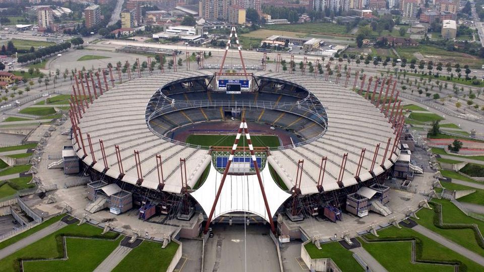 Stadio Delle Alpi , Torino 1990-2008