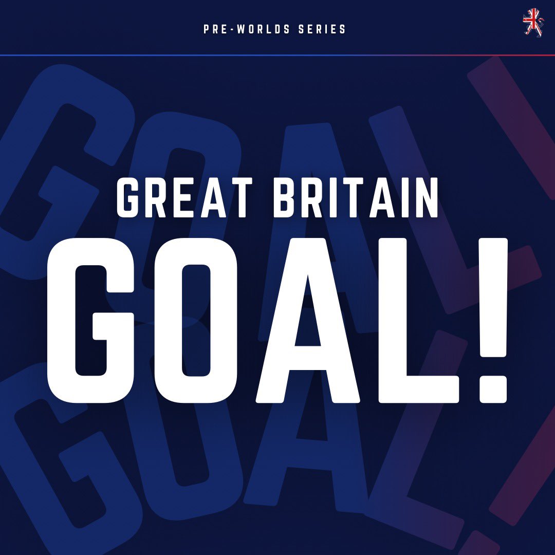 TeamGBicehockey's tweet photo. HOPPO! Jack Hopkins on the spot to open the scoring at 6:05. 

Ben Davies and Cole Shudra with the apples. 

🇬🇧 1-0 🇮🇹 https://t.co/QT60QGikdG