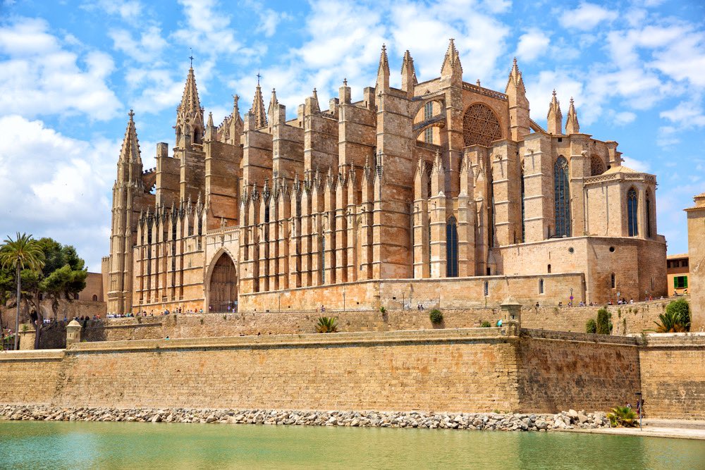 Wonders of Europe tweet media