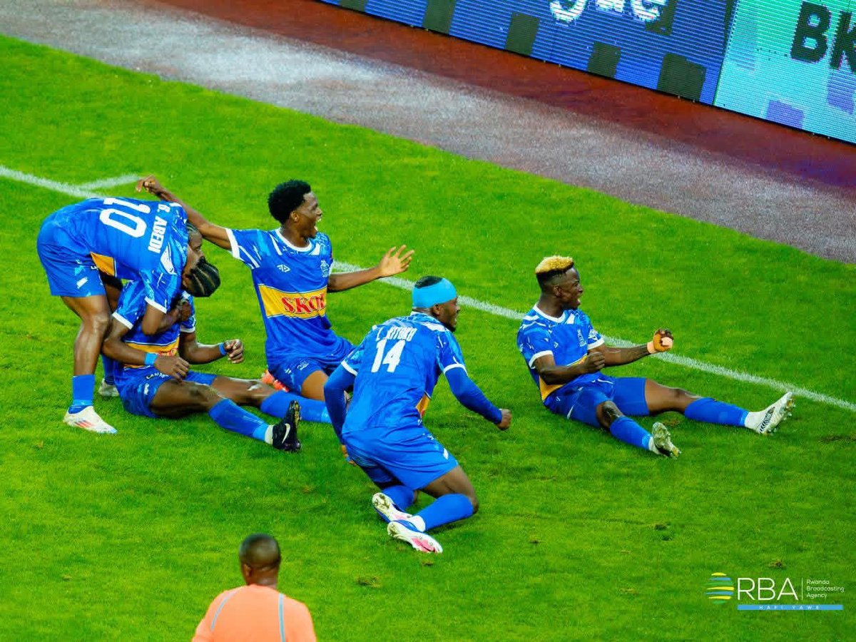 theupdaterwanda's tweet image. #TheupdateSports :Rayon Sports yanganyije na APR FC, igitego 1-1 mu mukino w'umunsi wa 29 wa Shampiyona y'u Rwanda wabereye muri Stade Amahoro.

Igitego cya Rayon Sports cyatsinzwe na Ndikumana Asuman mu gihe icya APR FC cyatsinzwe na Djibril Ouattara kuri penaliti. 

#ADS: Hamwe