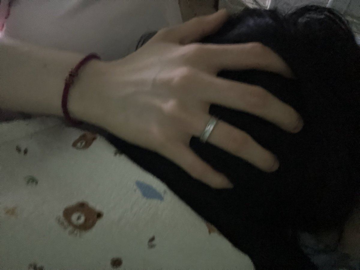 wangmiao214's tweet image. 刚刚跟小猫结束战斗 ！！！五一好爽啊，狠狠的做了三天。小猫的腿软了，事后在我怀里哼哼唧唧撒娇。求着我还要再来一次。一脸色情求着我用小玩具狠狠的操她！！！
#la #wlw #le