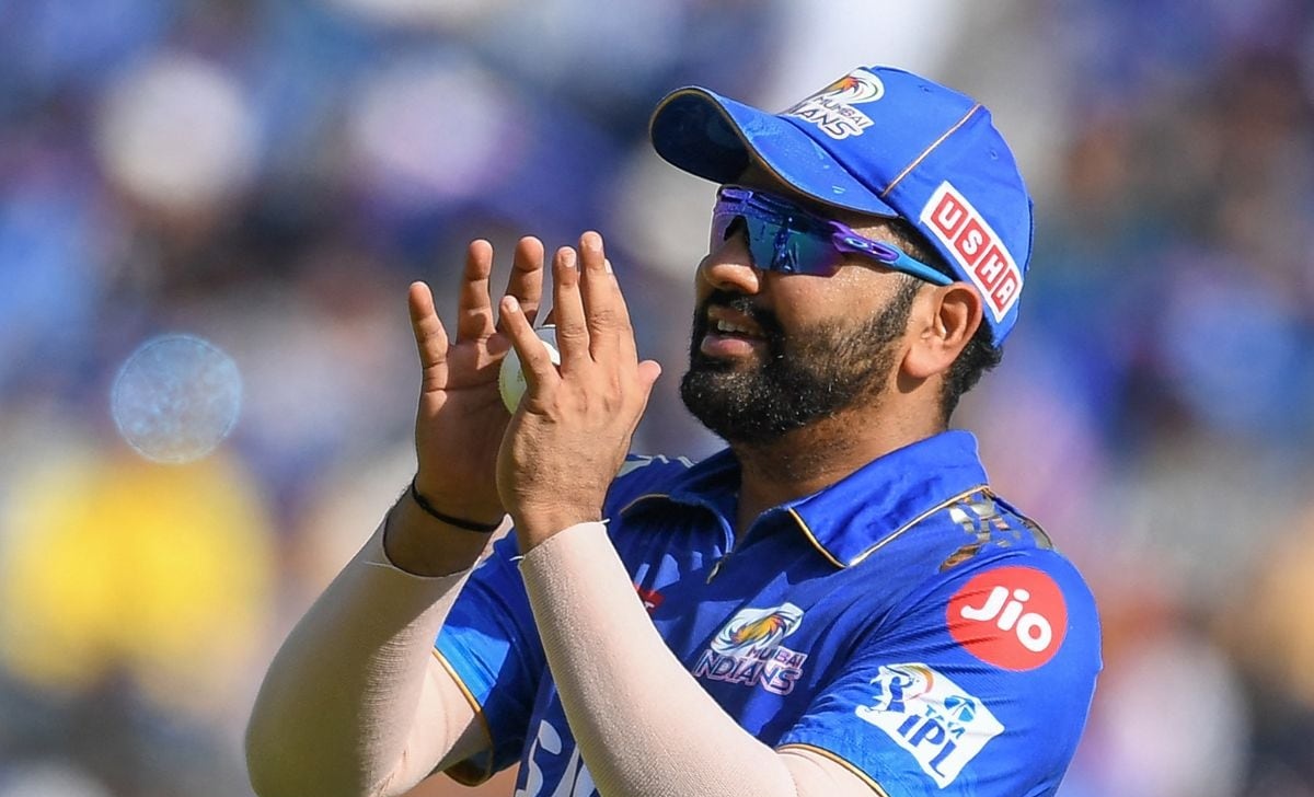 Oye_Rahul_Yar's tweet photo. Ambani jokes faded..
Fixing jokes vanished..
Umpiring joke missing..
Great team jokes disappeared..

Now everyone knows who and what @ImRo45 was💙🌻

@mipaltan #IPL2026 #MIvCSK https://t.co/WZUu14GPqt