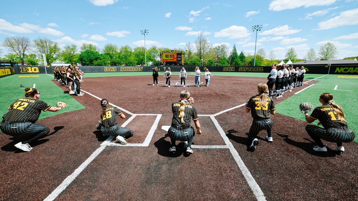 Iowa Softball tweet media