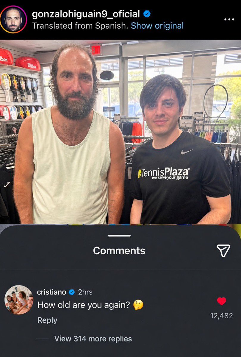 B9 tweet media