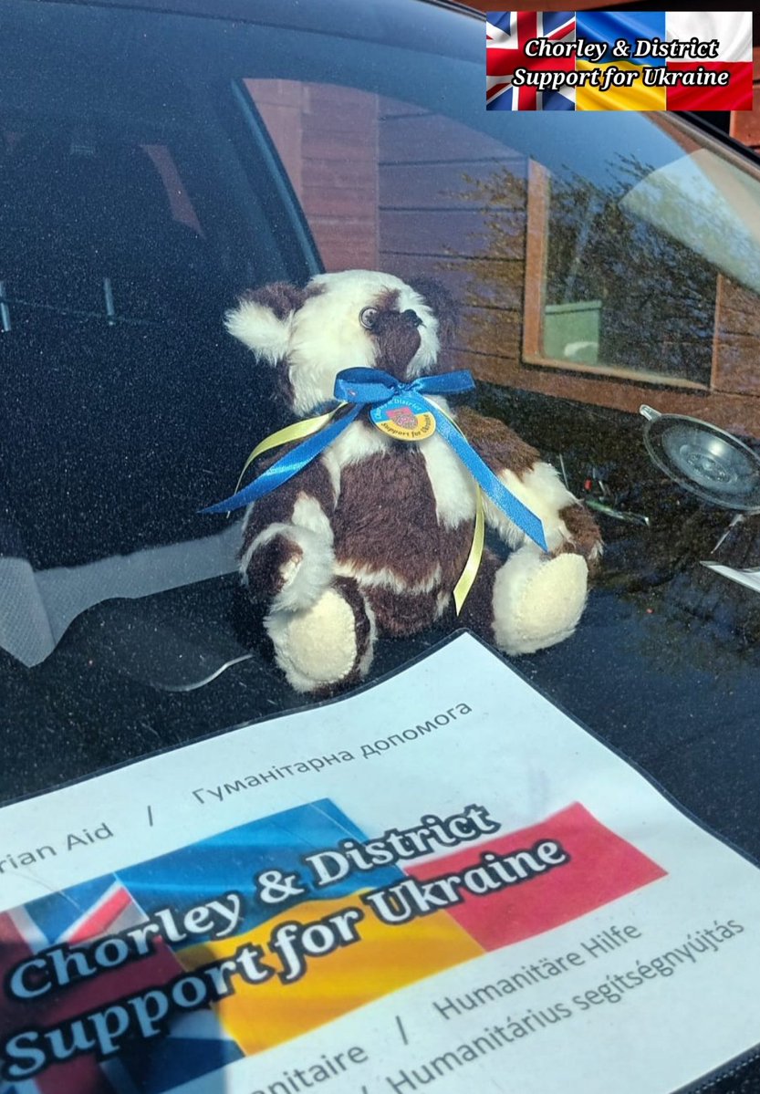 ChorleyUkraine's tweet image. Our 11th "Chorley &amp;amp; District" vehicle is now on its way to be donated to #Ukraine. We've named it 'Aleksandra' meaning "Defender of Mankind". Our handmade little mascot will keep a good lookout 🧸
chorleyukraineunit.org
🇬🇧🤝🇺🇦
#ukraineunit #Chorley #Lancashire #aleksandra