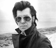 MusicBeat5's tweet image. Born May 2, 1929 #guitarist, #singersongwriter Fred Lincoln "Link" Wray Jr. He died in 2005 of heart failure at his home in Copenhagen. He is best known for the song, 'Rumble'. #Birthday #RIP 
youtu.be/1UCnDaDwSmc?si…