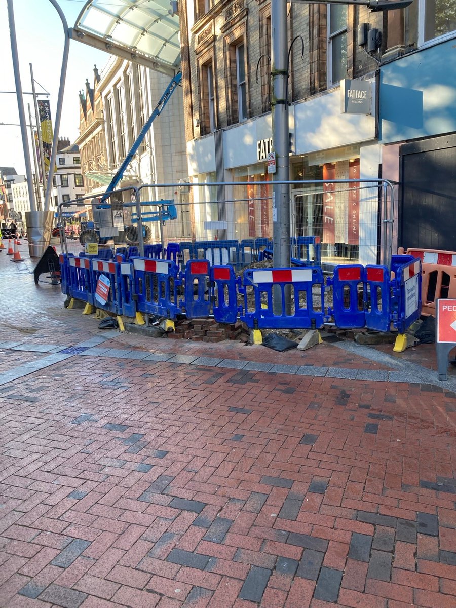 SGrahamg5's tweet image. Friar Street #rdguk -another speculative excavation for El Dorado 

Promoted by Stephen Graham on behalf of the Liberal Party, 12 Dayworth Mews, Lundy Lane, Reading, RG30 2RR.