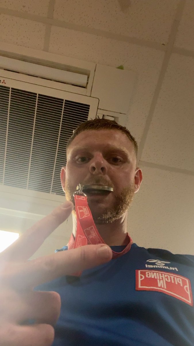 kyle hawley tweet media