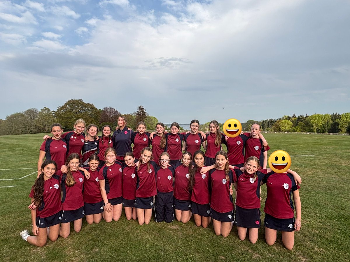 IHSPE's tweet photo. The u13 and u12 girls added an extra rounders session in on Monday. They worked so hard to improve their knowledge of the game. https://t.co/S2NY0QTeuJ