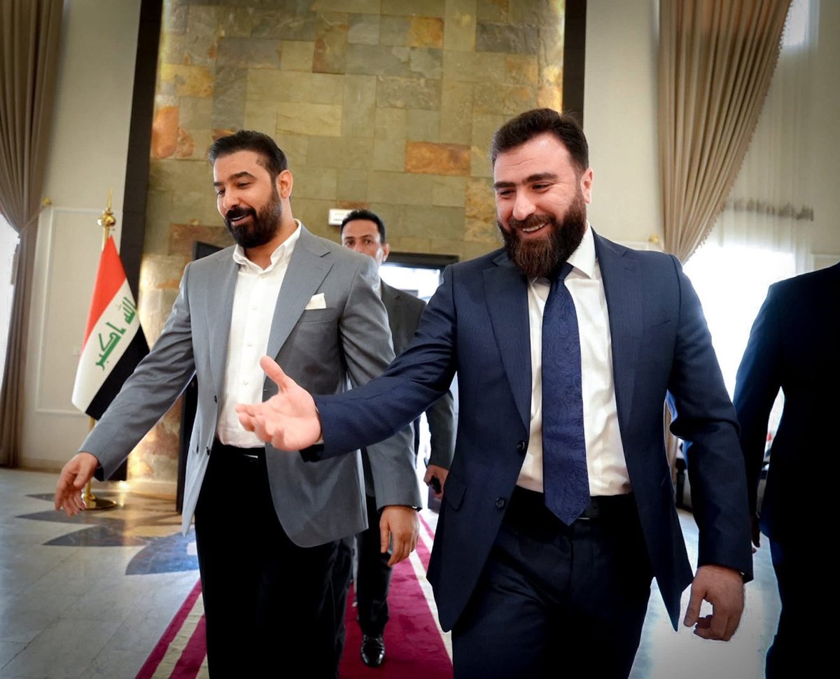 العراق بوقت الصيف يستهلك هواي عصارات خبط ..
احب اقدملكم عصارتين خبط العراق .
