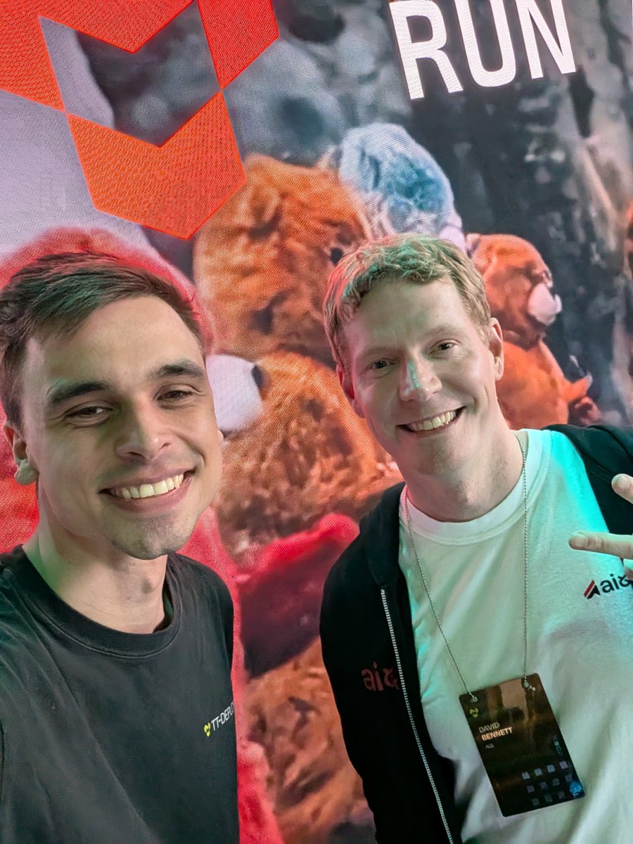 Moritz Thüning tweet media