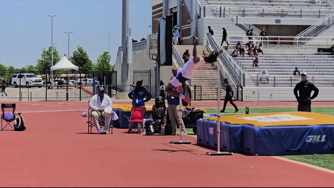 Morton Ranch HS Boys Track & Field tweet media
