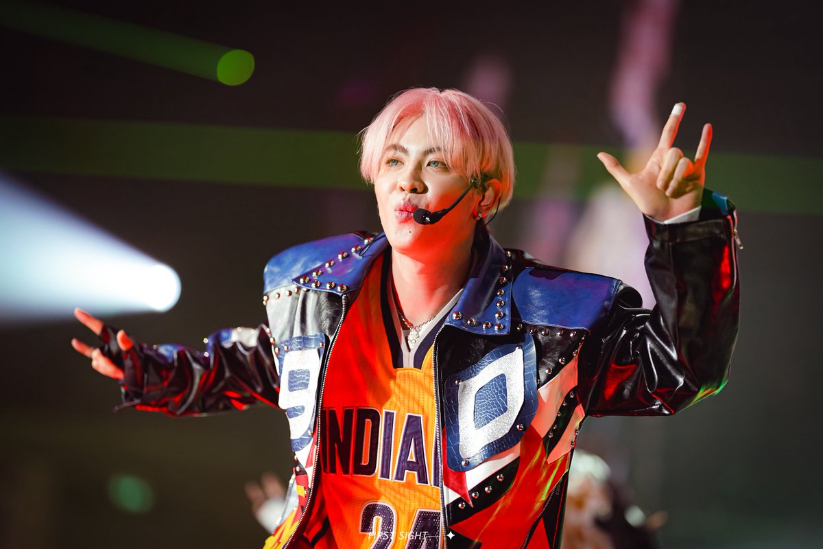 𝘍𝘐𝘙𝘚𝘛 𝘚𝘐𝘎𝘏𝘛── .✦ tweet media