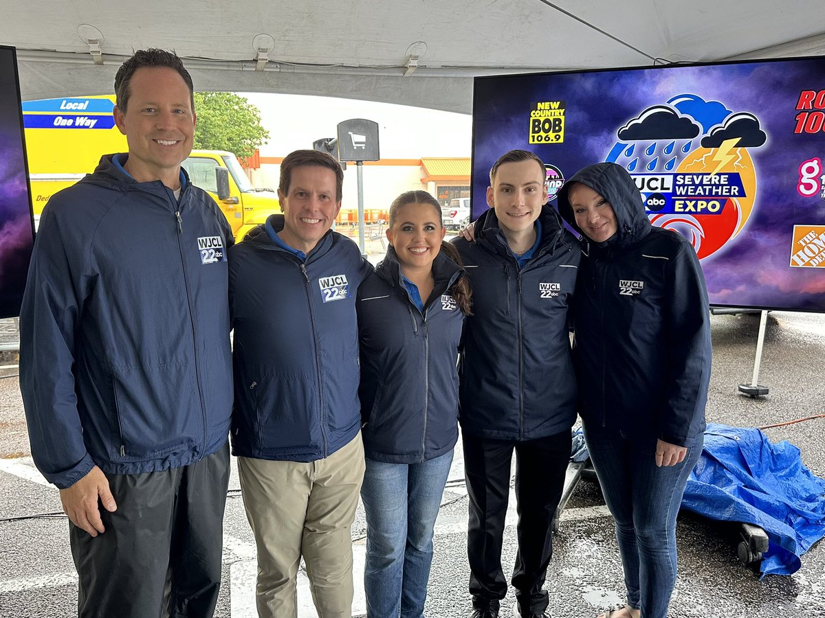 jnelsonWJCL's tweet image. Wow! Despite a very rainy Saturday morning we had an awesome turnout for our WJCL Severe Weather Expo! 

Thank you to all of our awesome WJCL viewers for coming by to say hi! If you missed out make sure to check out our Hurricane Special airing Thursday, May 14 at 7pm! #Savannah