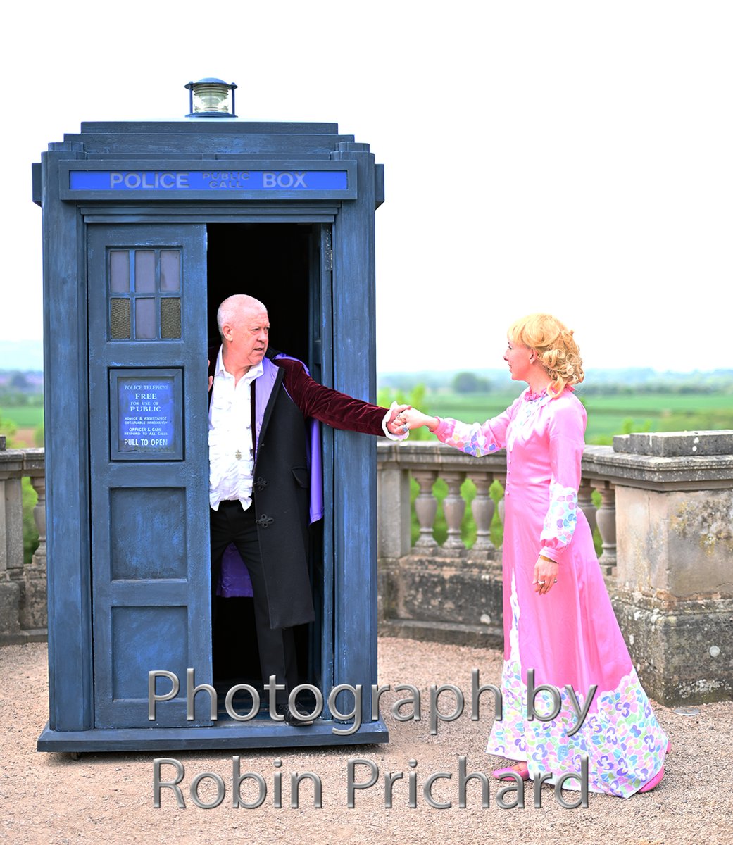 What a great day at Spearhead. Thanks to Ian and Jo for a wonderful day. And many thanks to my wonderful wingmen: Alex, Gary, Martin and Pete. Thank you also to everyone who came to have a photo taken and for all the kind words I received. I'm very happy that you like your photos