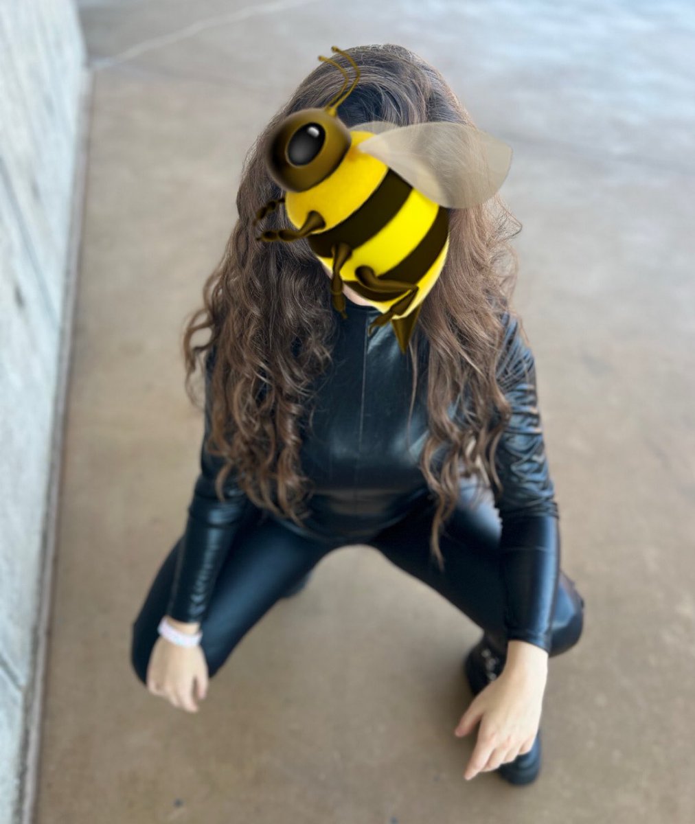 Beelzi03 MDNI🐝👑💕🔞 tweet media