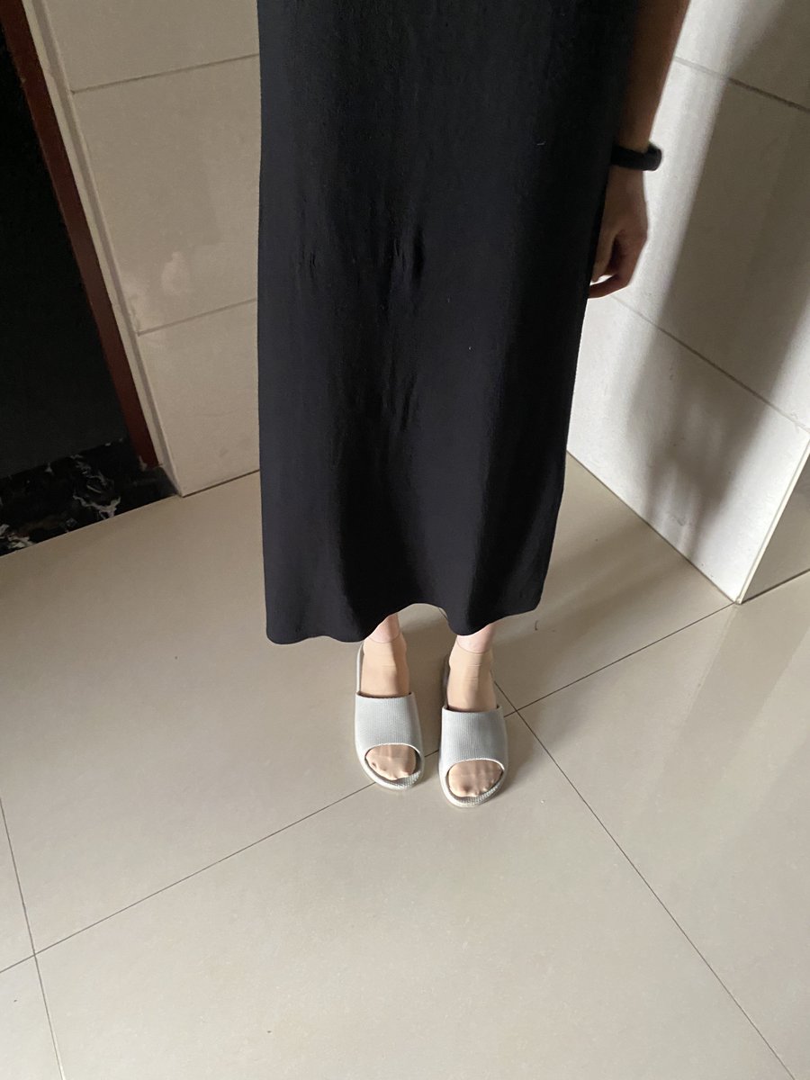 ssqmph's tweet photo. Modal dress https://t.co/HmagHCkr1o