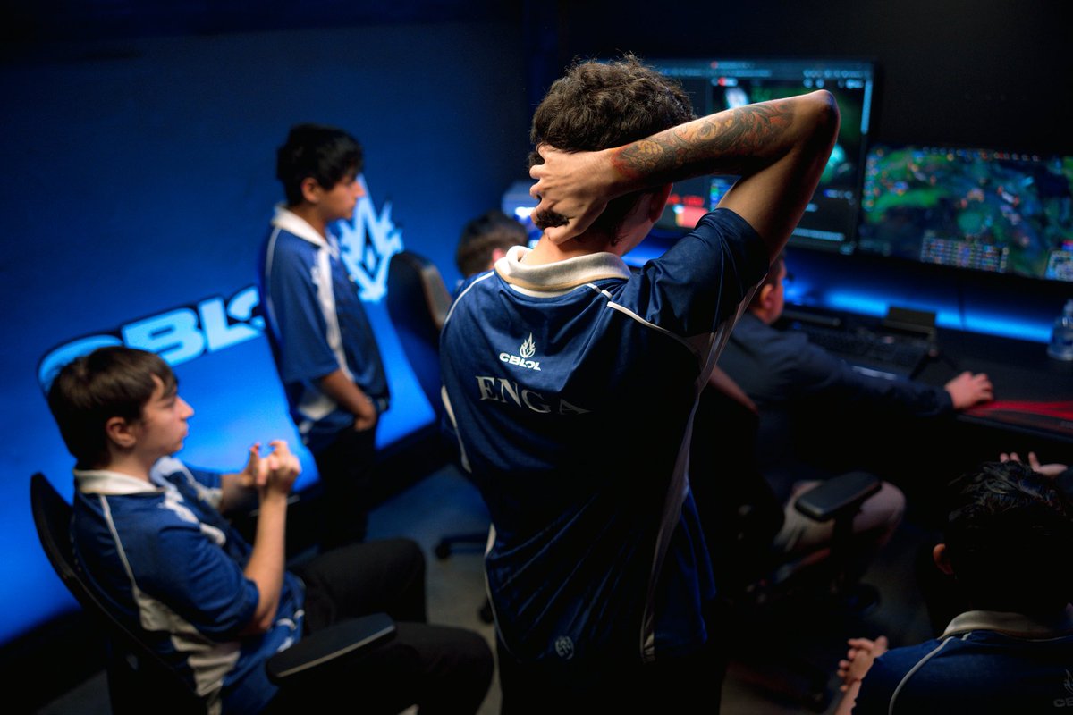 Distrito Esports tweet media