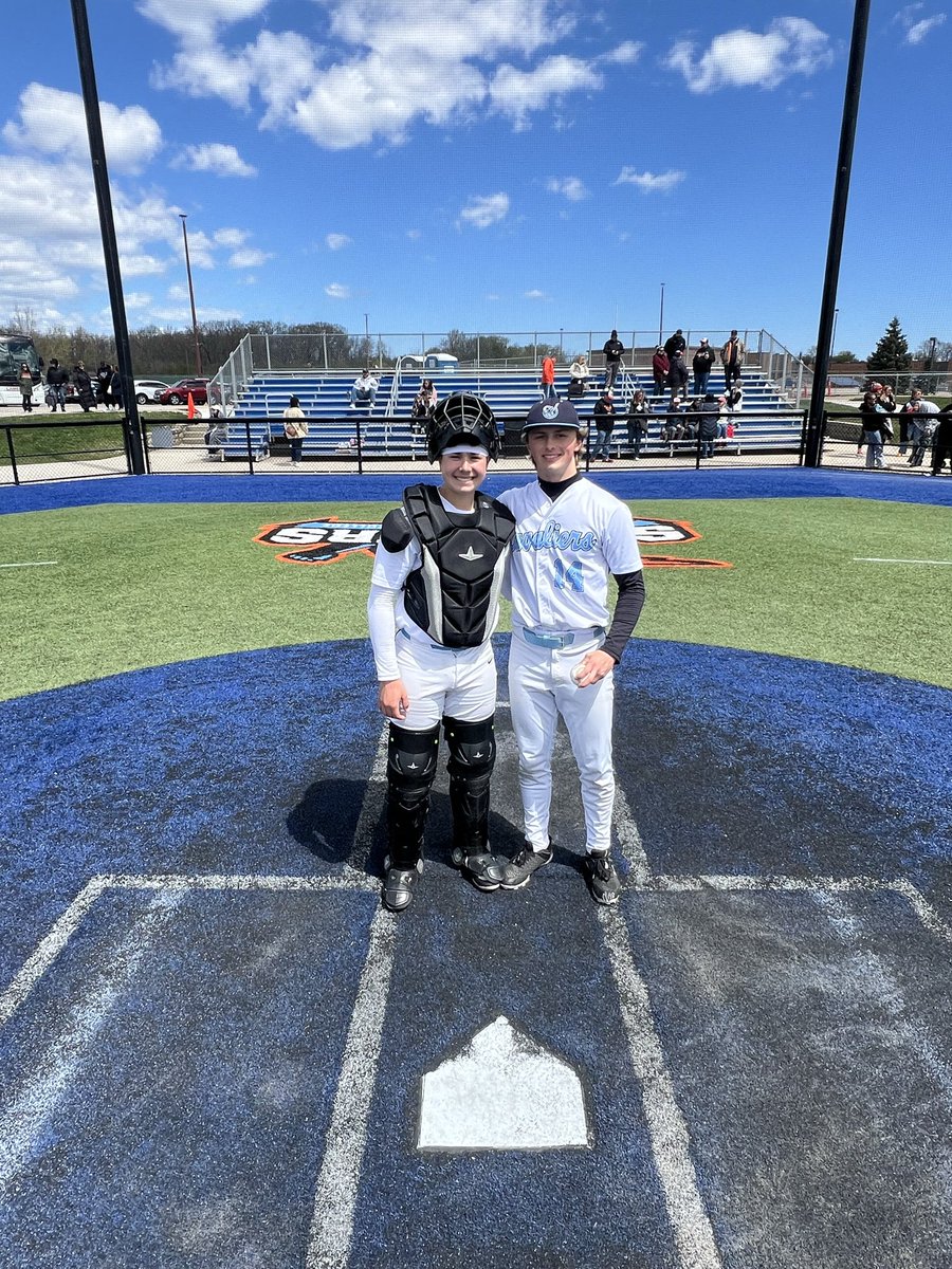 Cavs move to 11-3 w/ 3-0W over tough West DePere team. Austin Adamczewski was tough on mound w/CG shutout(7IP 3H 0ER 4K).

Brody Alivo(2-4 2RBI) Carson Weist(1-3 2B RBI) Ethan Rudolph(1-3 3B R) &amp; Rocco Fucile(2-3 2B) paced the O. Very tough Cavalier D around the diamond as well.
