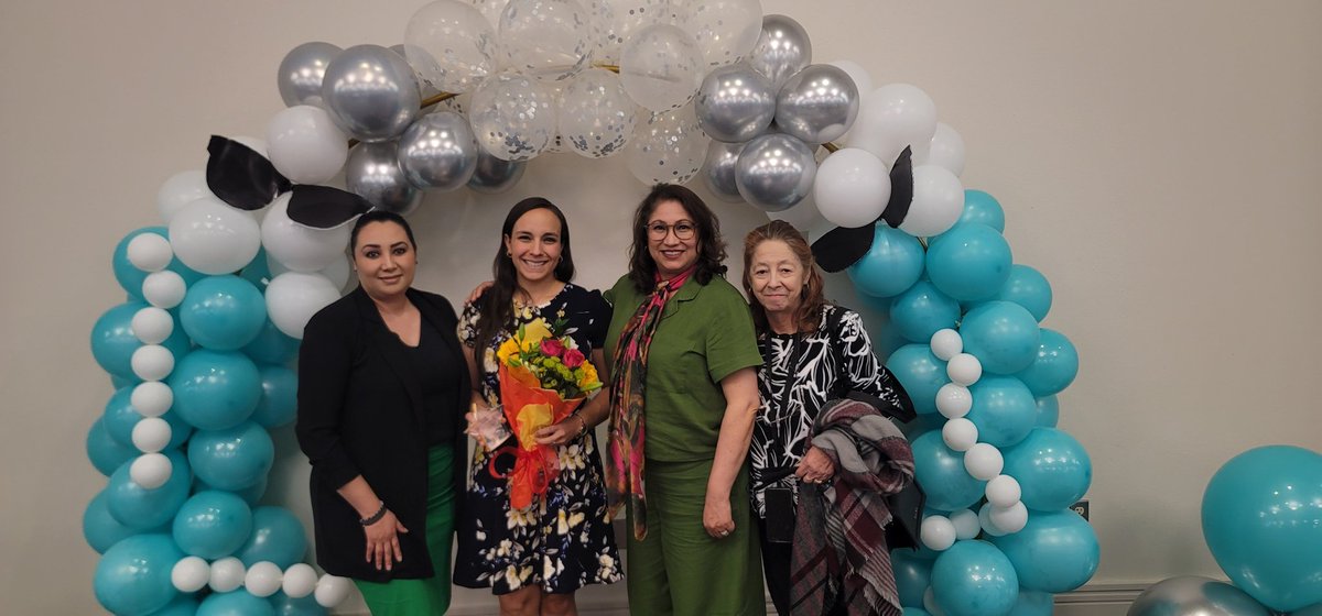 MSmith_PDNFAA's tweet image. Shout Out to Mrs. Ana Mardis Volunteer of the Year for PDN Fine Arts Academy. We are extremely grateful for her leadership and countless hours of volunteer work and all our volunteers. ❤️ #TeamSISD #ALLIN @SocorroISD @SISD_ES