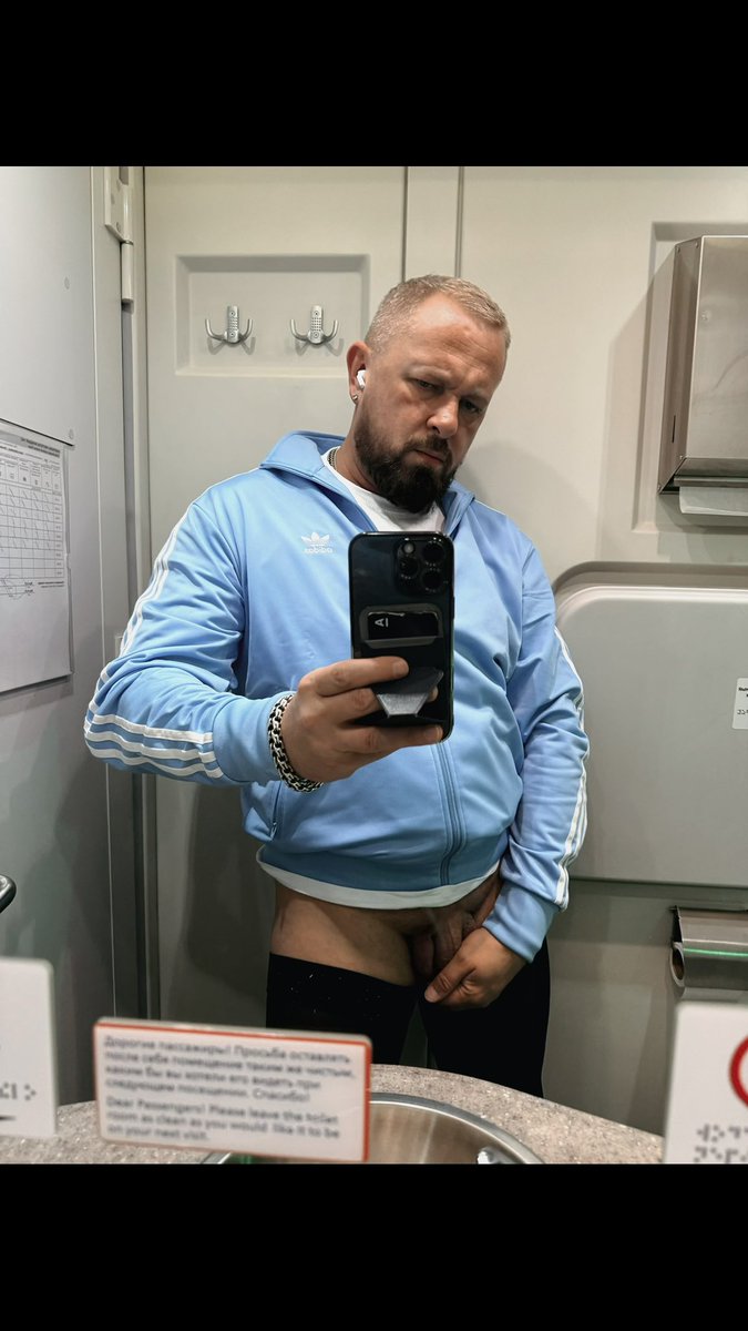 Вовка Траходон tweet media