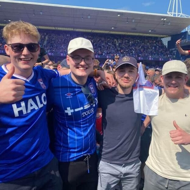 LukeValor2k #ITFC 🟦🌞🏕 tweet media