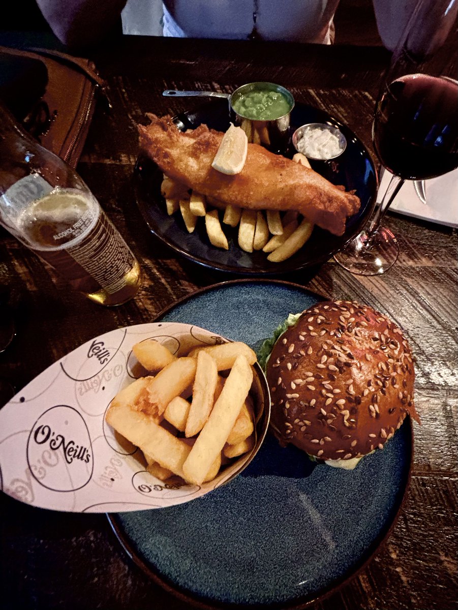 TamtheTim3's tweet image. Din Dins #Southampton 😋🍀
Happy fenian Saturday 🏴󠁧󠁢󠁳󠁣󠁴󠁿🍀🇮🇪