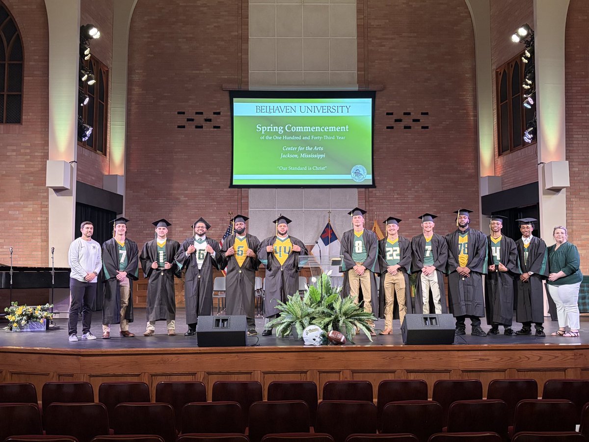 Coach_CDN2's tweet image. Congratulations to our May Graduates! What a tremendous example these men plus our December graduates are for @BelhavenFB! Thanks again to Rebecca Romine and her team for all the support they give our student athletes.

#FIGHT