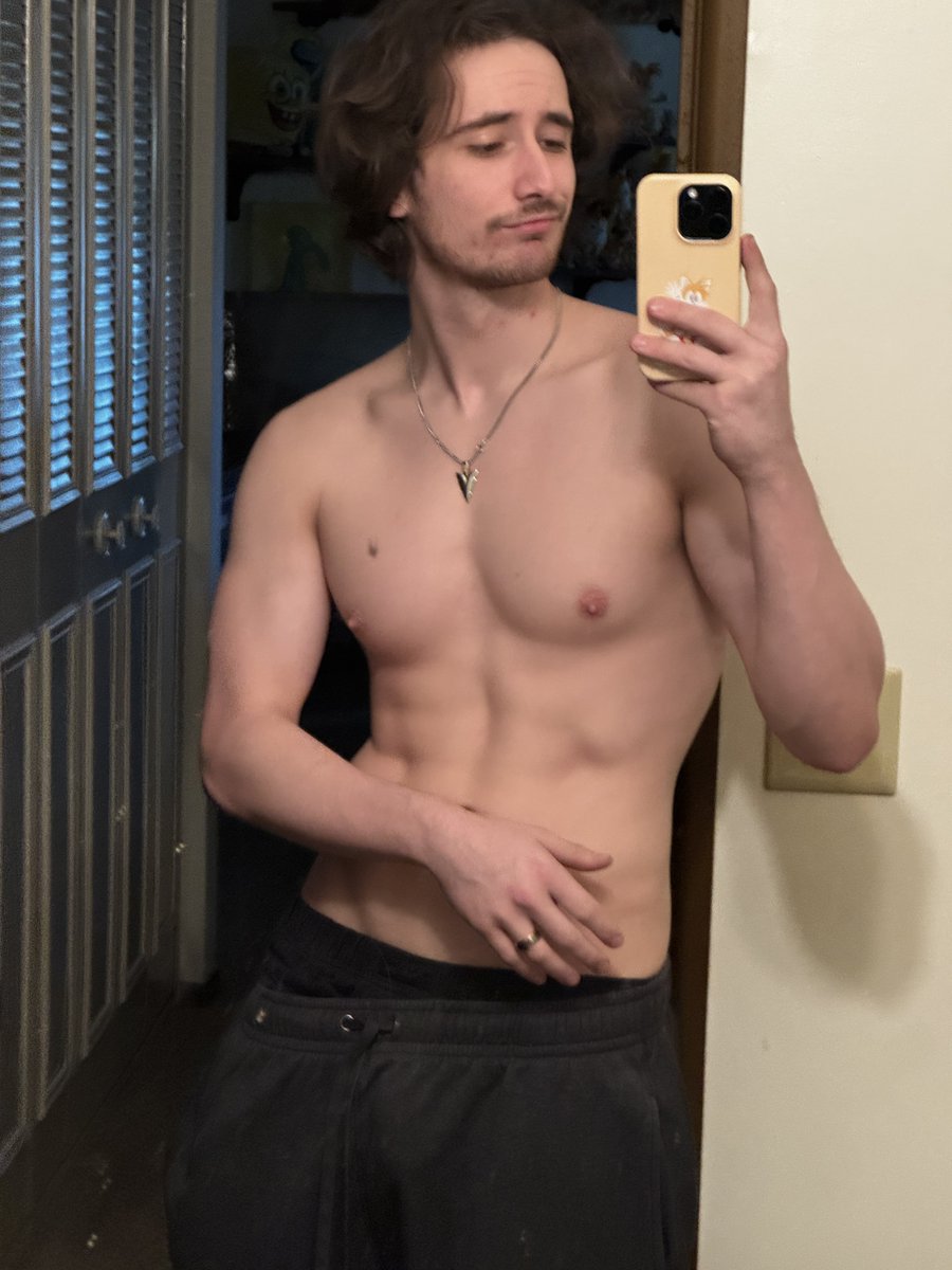Chris tweet media