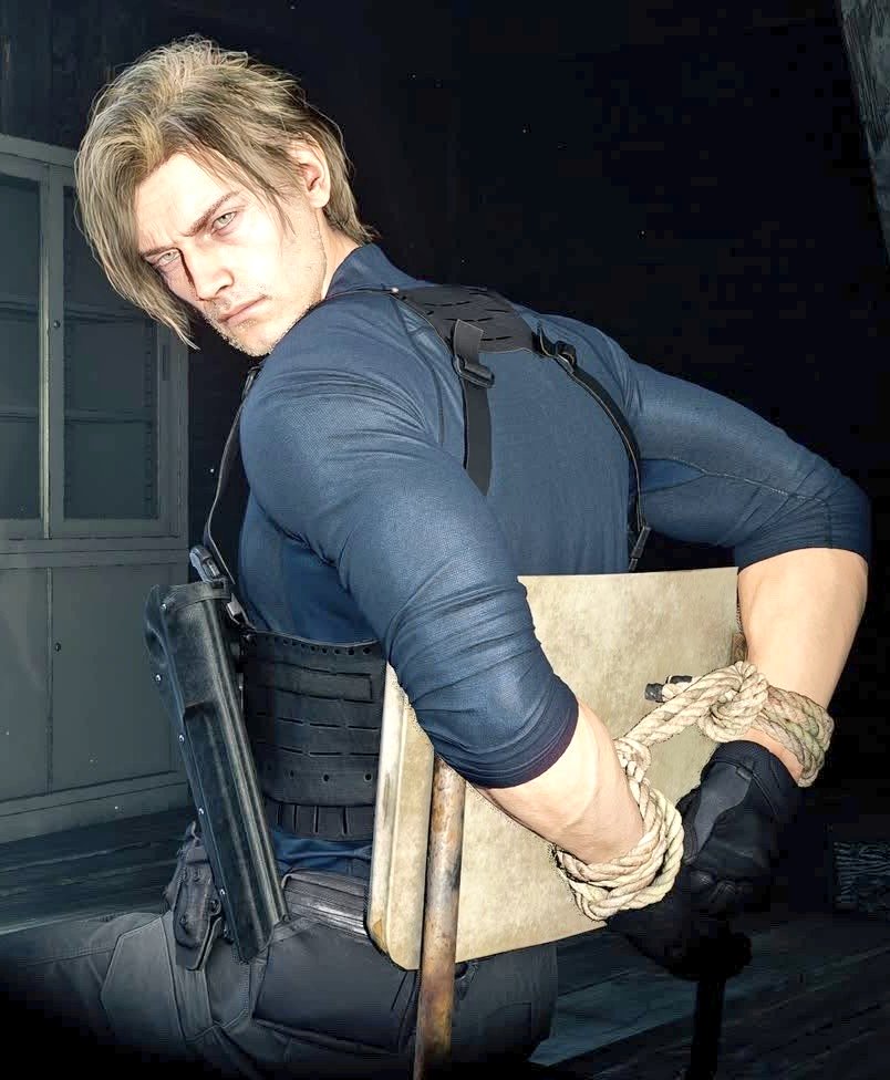 Leon95 ( RE Requiem )💙 tweet media