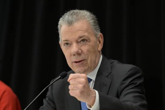 ALVARO VARGAS L. tweet media