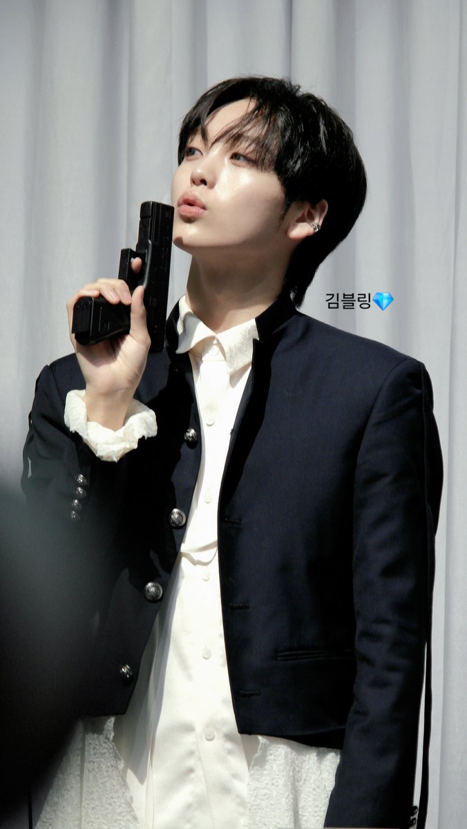 김블링💎 tweet media