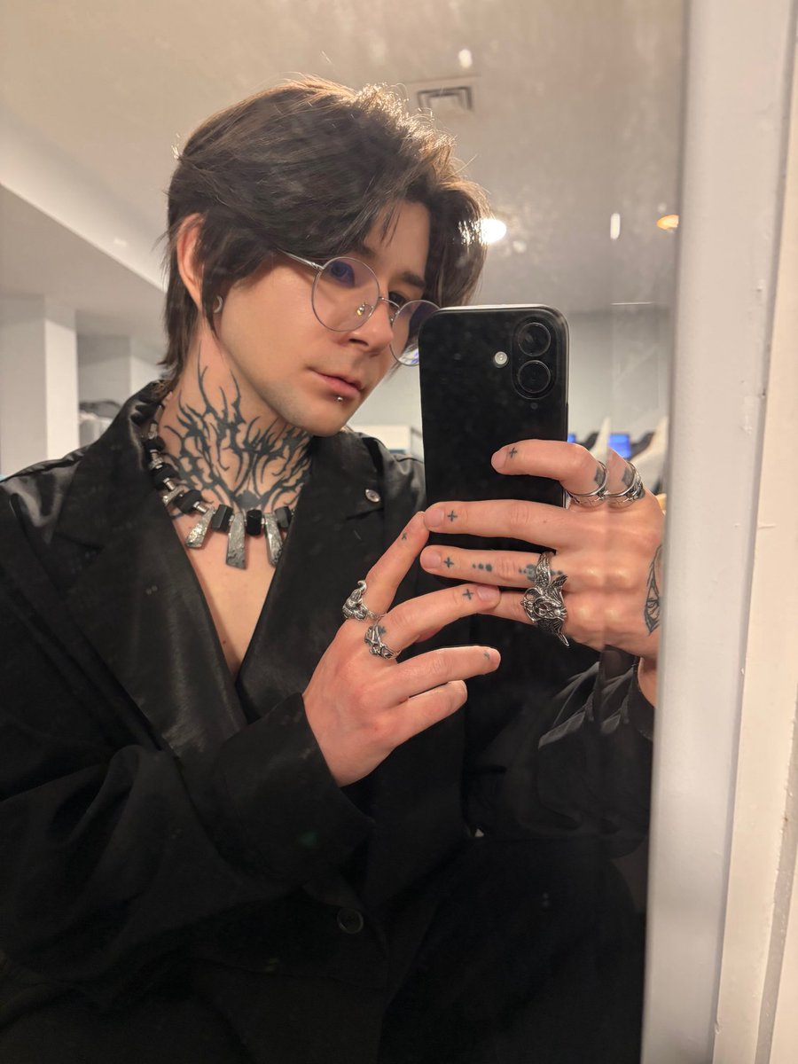 Micah 🩷⛓️ EN Vtuber tweet media
