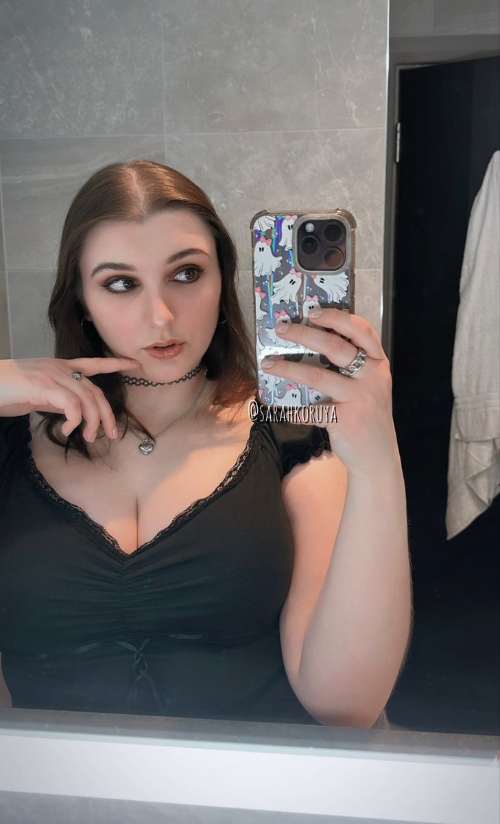 𝔰𝔞𝔯𝔞𝔥 ⋆.˚ ☾⭒.˚ tweet media