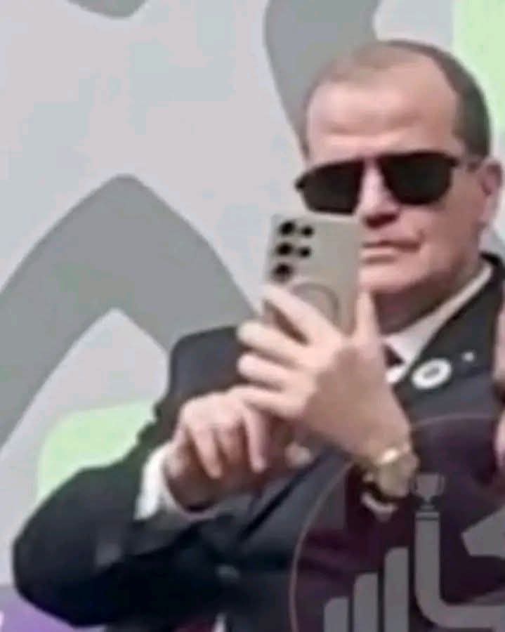 αвɒєяяєzαĸ нαмαɒσυcнє tweet media